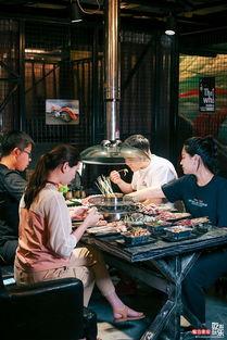 hls小酒馆吃瓜群众,吃瓜群众的欢乐盛宴